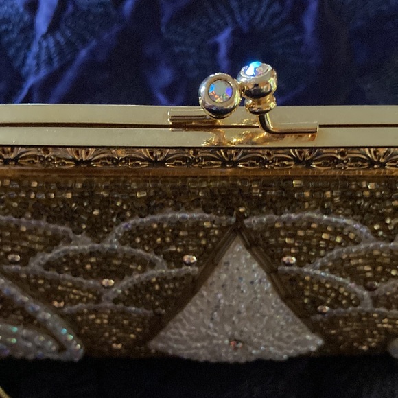 Gorgeous Vintage Beaded Evening Bag - Picture 5 of 10